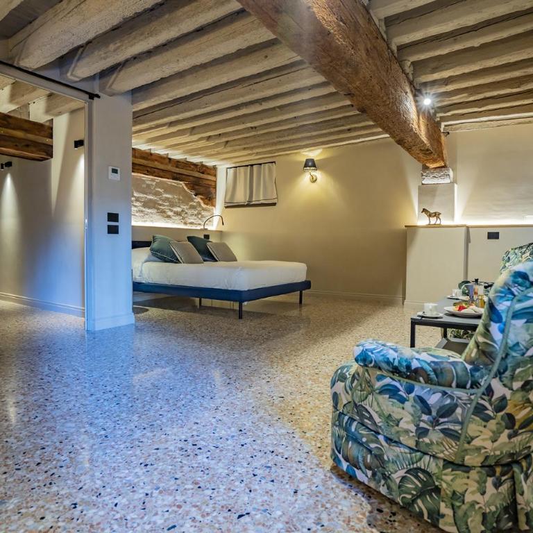 Corte Rubbi 1 A True Canal-side Experience - Two-Bedroom Apartment - 6