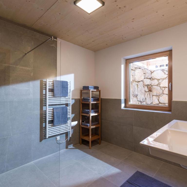 Penning.Tirol - Apartment mit 2 Schlafzimmern und Badezimmer - 4