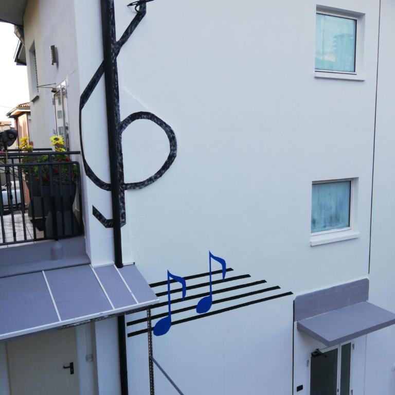 Sun - Two-Bedroom Apartment - 3