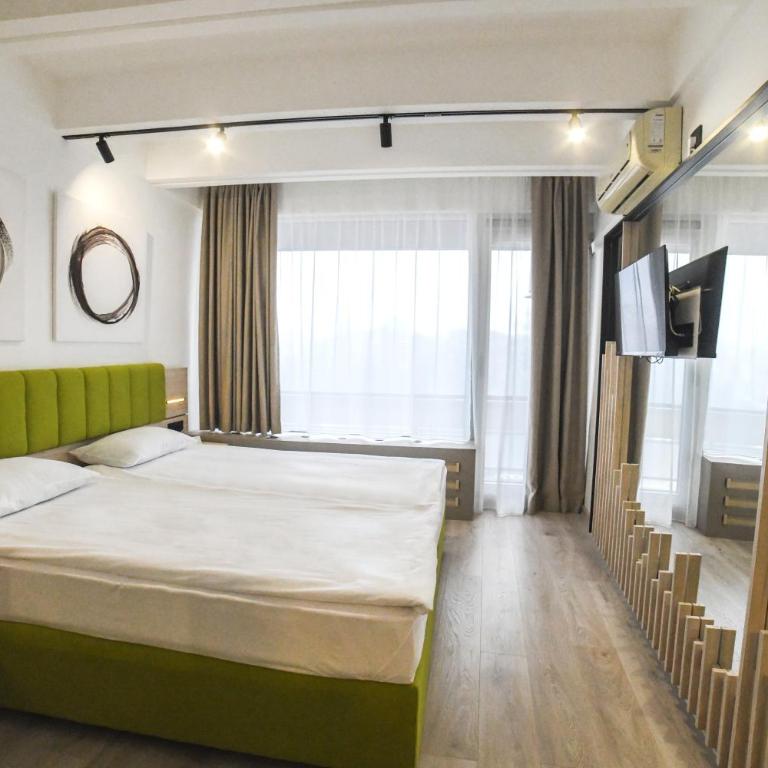 Medical and Spa Centre Merkur - Deluks Dvokrevetna Soba sa Bračnim Krevetom/Zasebnim Krevetima i Balkonom - 4