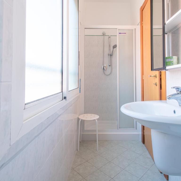 Residence Saturnia - Appartamento con 2 Camere da Letto e Vista Mare - 7