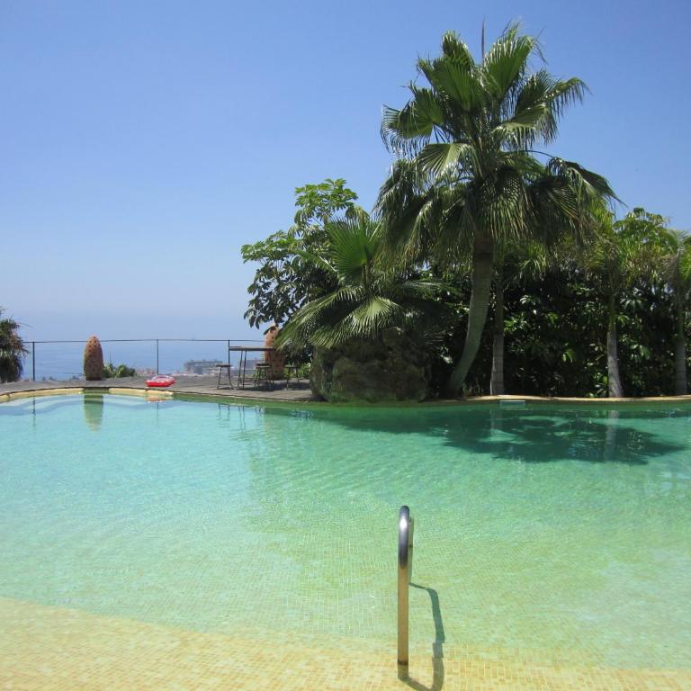 Indonesian Palace Luxurious Boutique - Villa - 8