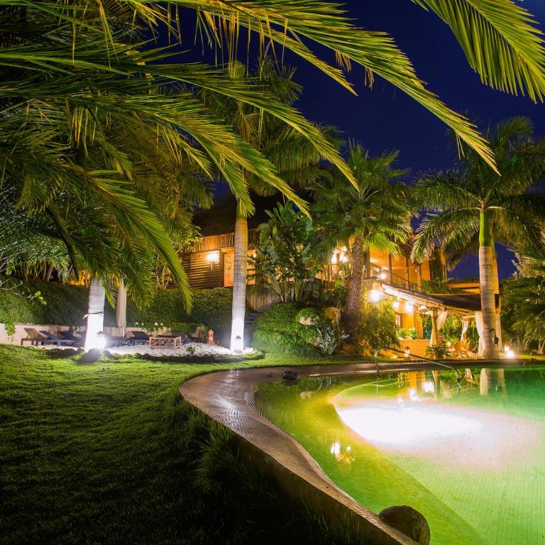 Indonesian Palace Luxurious Boutique - Villa - 6