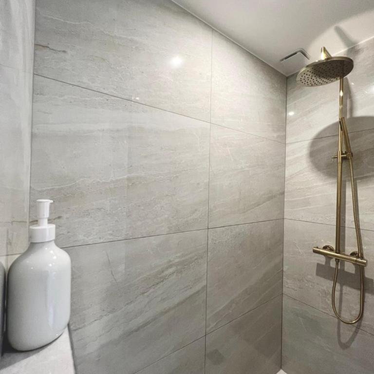L incomparable - International Palace - Appartement avec Douche - 18