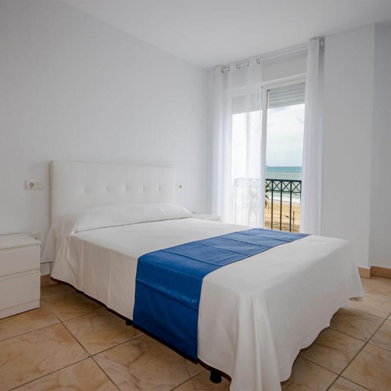 Hostal Boutique Luz del Sol Barbate - Apartamento Ático - 4