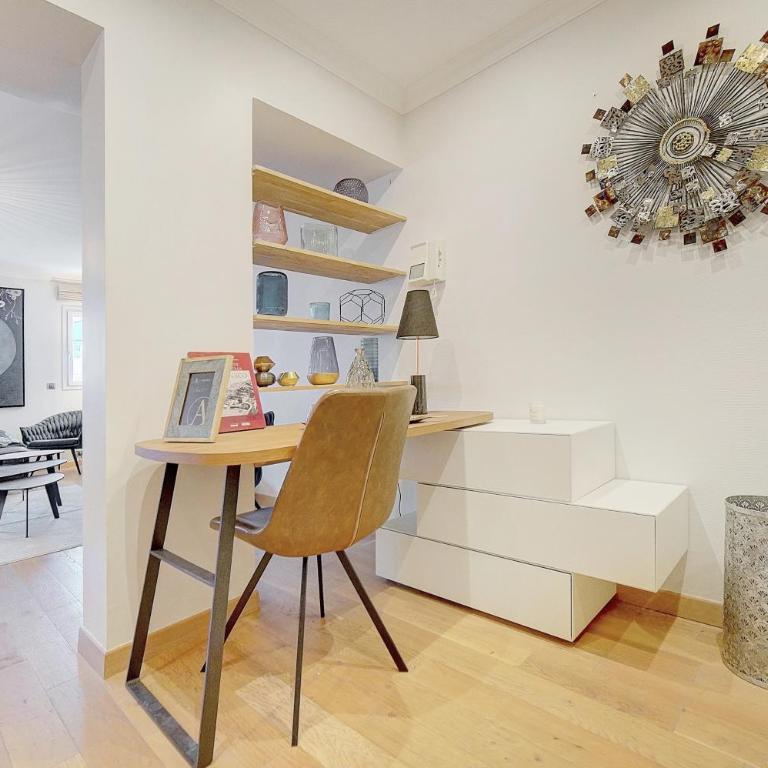 Cannes banane 50m croisette, luxueux 4 pièces dans résidence de standing - Appartement 3 Chambres - 23