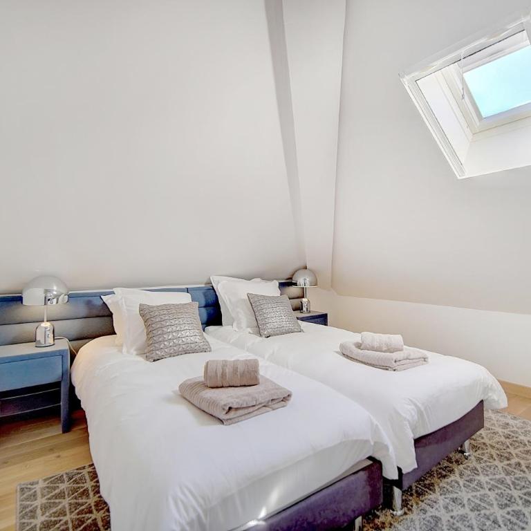 Cannes banane 50m croisette, luxueux 4 pièces dans résidence de standing - Appartement 3 Chambres - 37