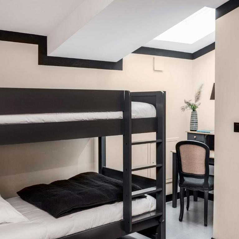 Maisons du Monde Hôtel & Suites - Marseille Vieux Port - Chambre Familiale - 2