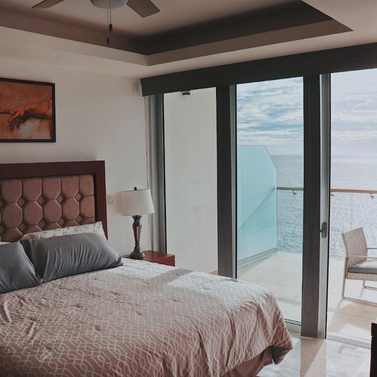 Nuevo Ap. Piso 15; vista al mar, alberca y jacuzzi - Two-Bedroom Apartment - 2