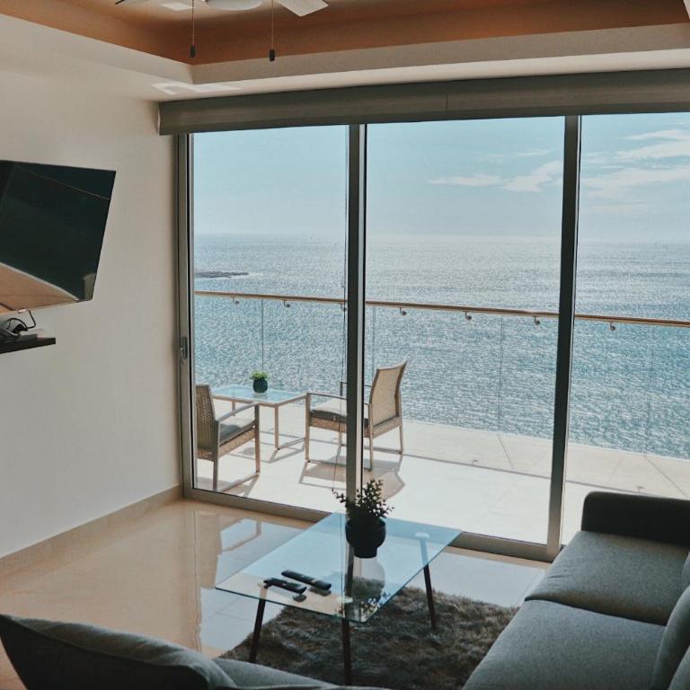 Nuevo Ap. Piso 15; vista al mar, alberca y jacuzzi - Two-Bedroom Apartment - 12