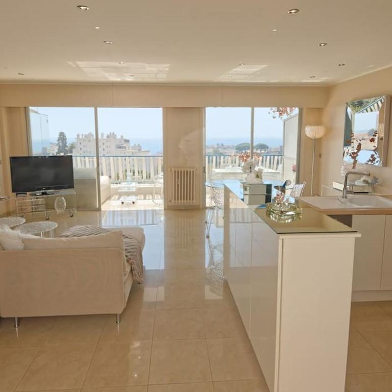 Cannes Magnifique Vue Mer, 2 Chambres, Grande Terrasse et Parking - Appartement - Vue sur Mer - 12