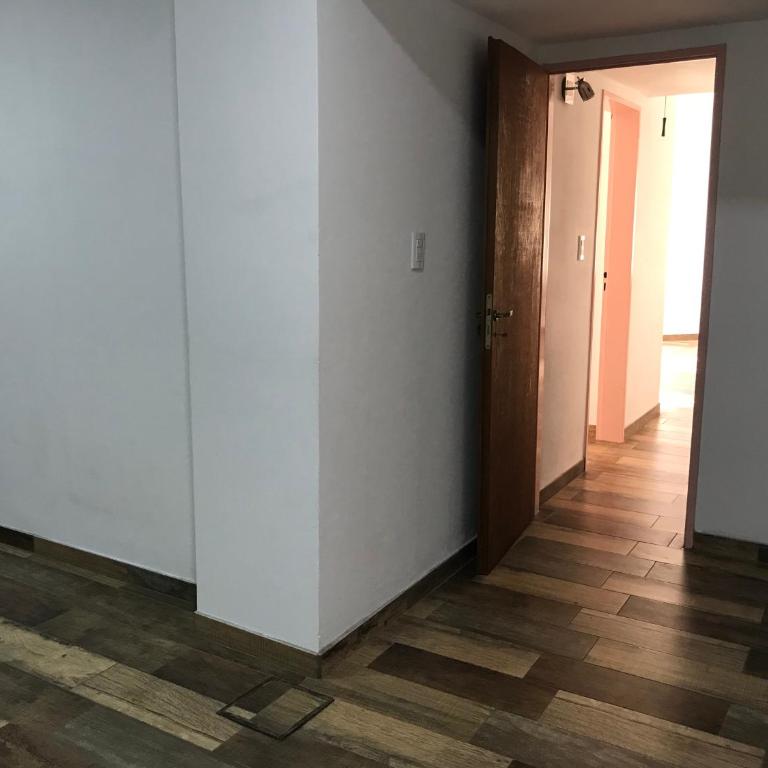 PAZ EN LA CIUDAD, en el centro, con WIFI y cochera privada - Casa con 1 dormitorio - 13