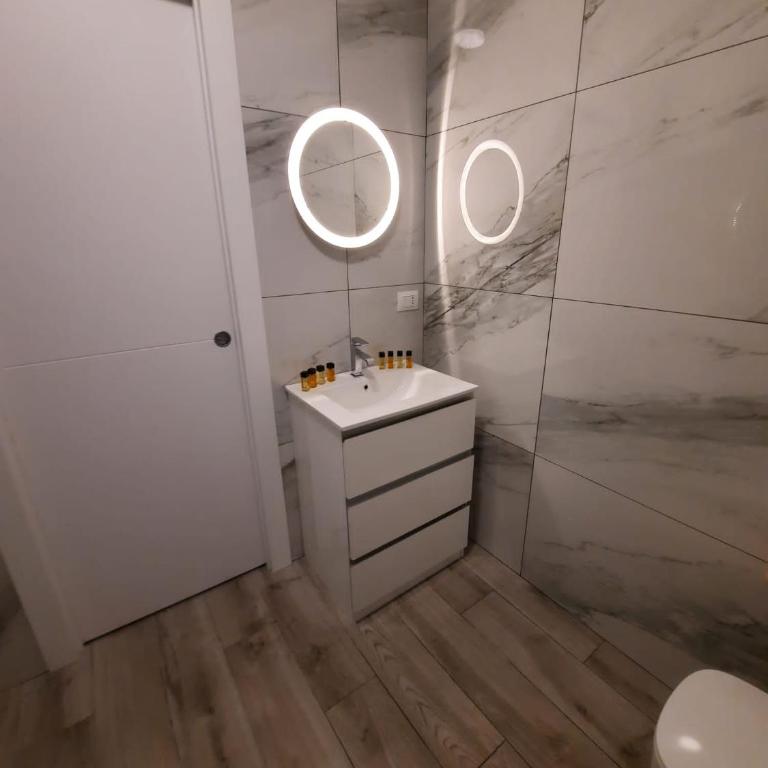 Tiffany Suites Milano - Appartamento con 2 Camere da Letto - 18
