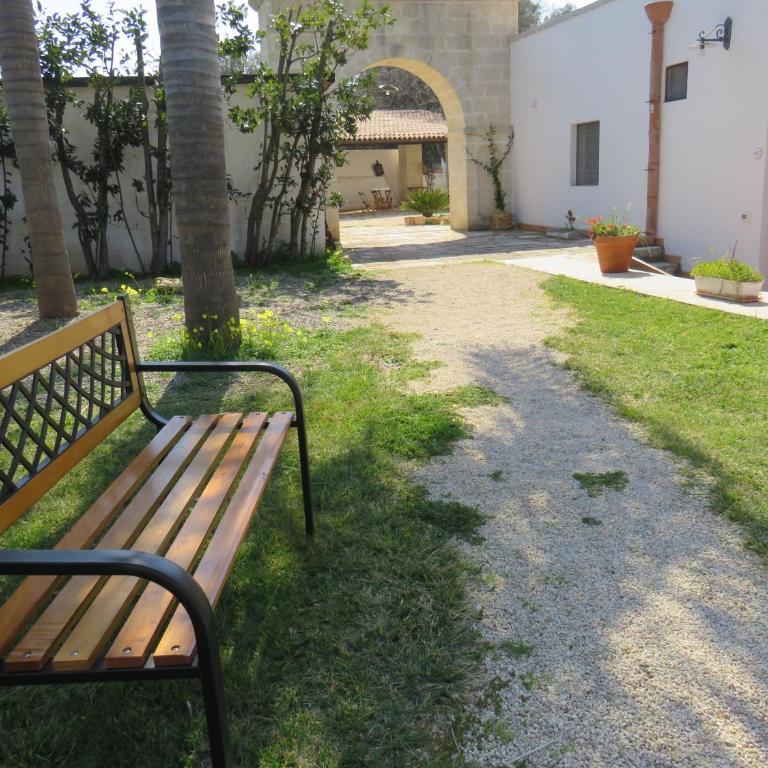 Masseria Borgo Santuri - Camera Tripla Classic - 5