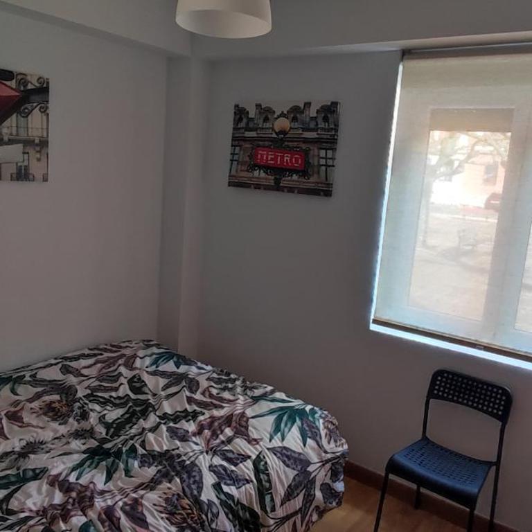 Apartamento en zona céntrica y tranquila. - Apartamento de 3 dormitorios - 5