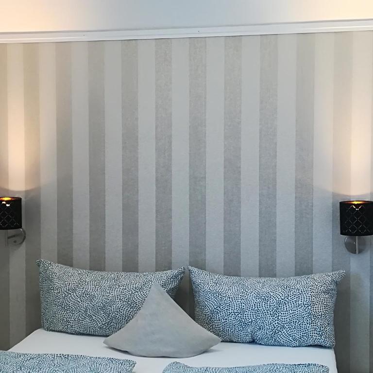 House LA Neuschwanstein Blick - Budget City Hotel - Standard Doppelzimmer mit eigenem Bad - 2
