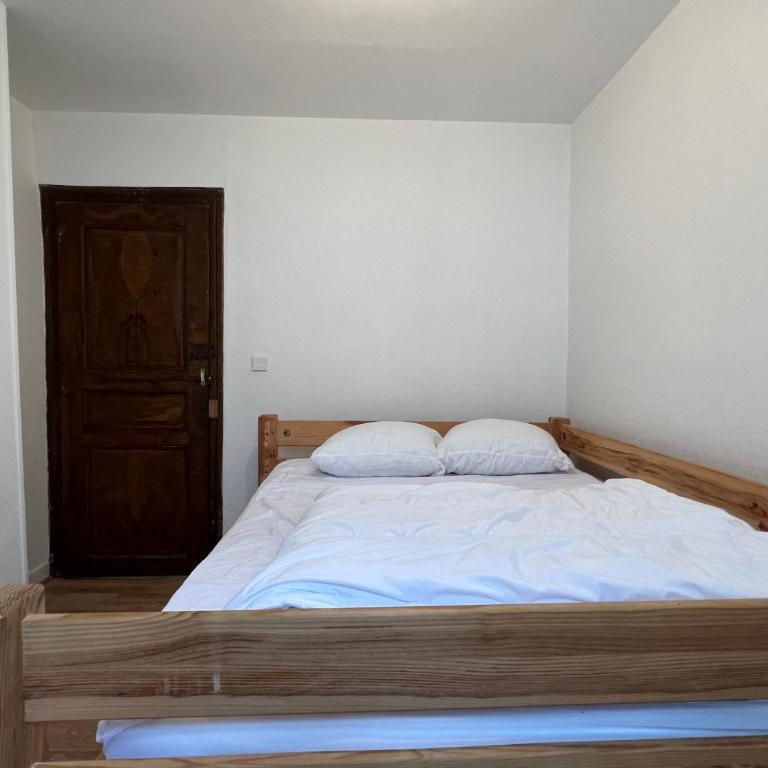 Au coeur de Cauterets, T2 + alcôve. 4P. - Appartement 1 Chambre - 5
