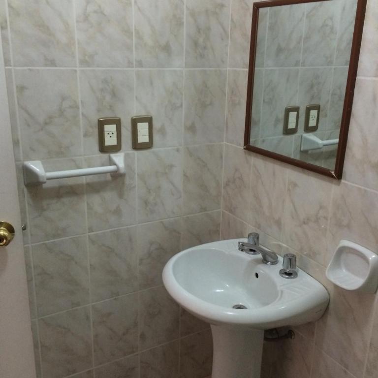 Posada Don Giorgio - Quadruple Room - 2