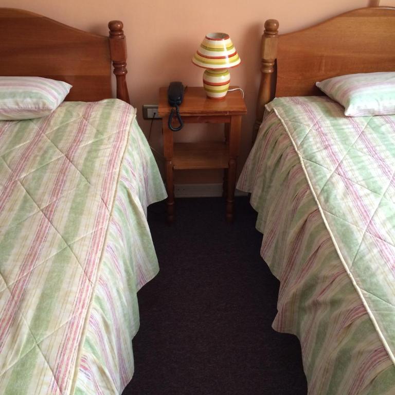 Posada Don Giorgio - Twin Room - 6
