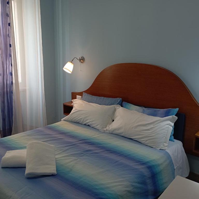 NEW PARADISE - Classic Triple Room - 13