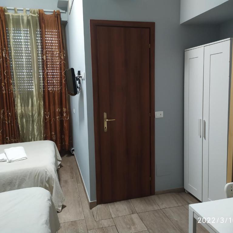 NEW PARADISE - Executive Queen Room with Two Queen Beds - 16