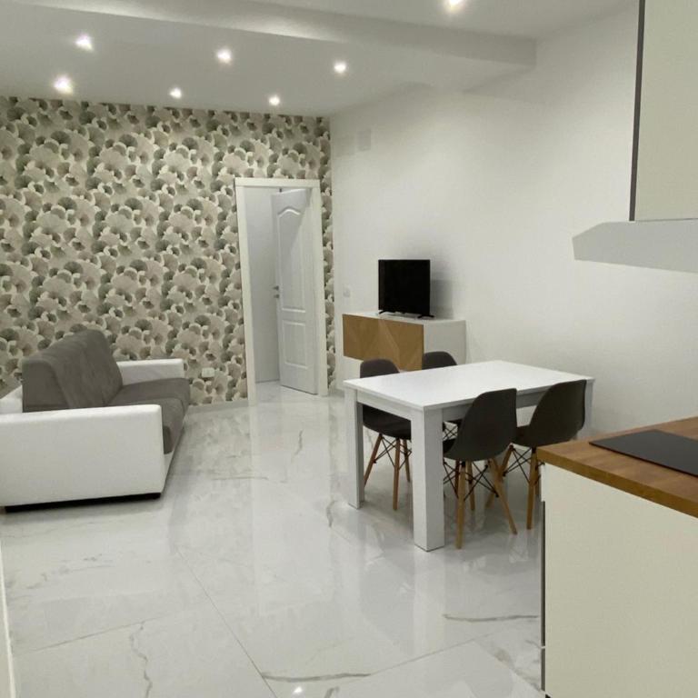 Vittorio Emanuele & Quattro Canti Suite Palermo - Appartamento con 1 Camera da Letto - 3