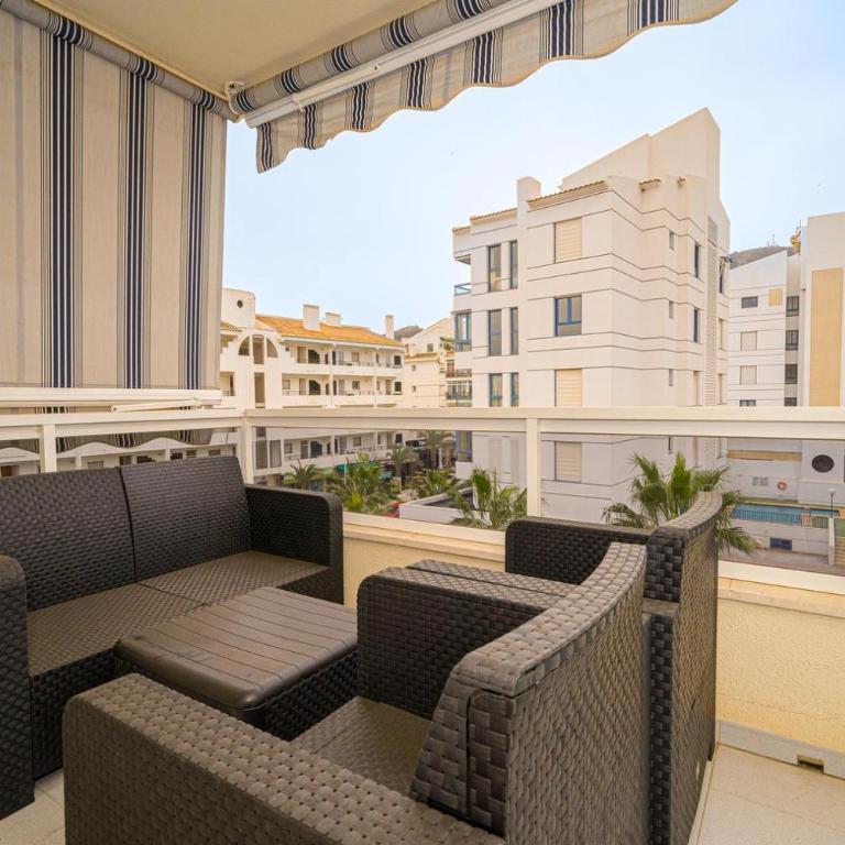 Coliseo 2 - Two-Bedroom Apartment - 8