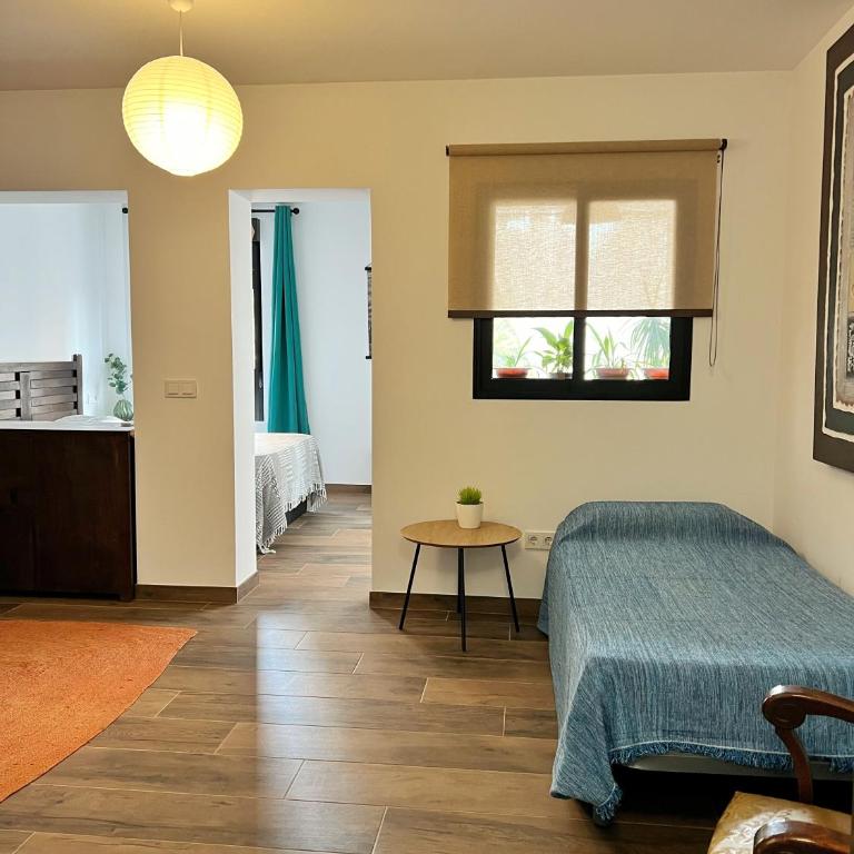 Casita con encanto a 200m de la playa - Two-Bedroom House - 20