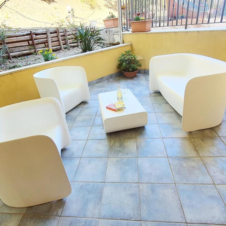 Hotel Cala Marina - Camera Quadrupla Classic con Patio - 5