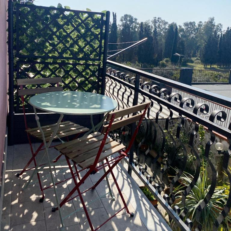 Casa Giulia - King Room with Balcony - 8