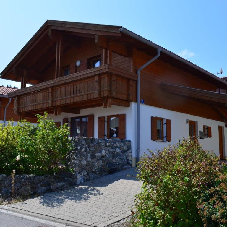 Feriendorf Via Claudia Haus 53 Alpenrose - Ferienhaus - 3