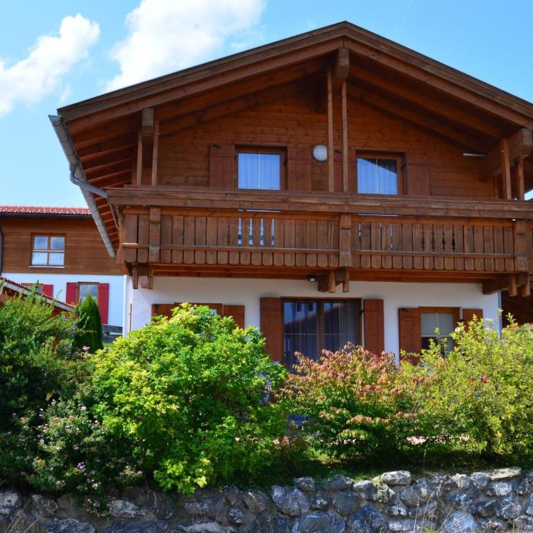 Feriendorf Via Claudia Haus 53 Alpenrose - Ferienhaus - 2