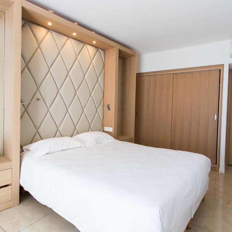 Hotel Revellata & Spa - Medium Pool Side- Double or Twin Room - - 5
