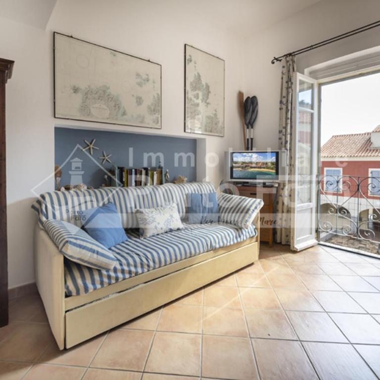 17 CENTRO - Splendido trilocale sulla piazzetta di Porto Faro - Appartamento - 3