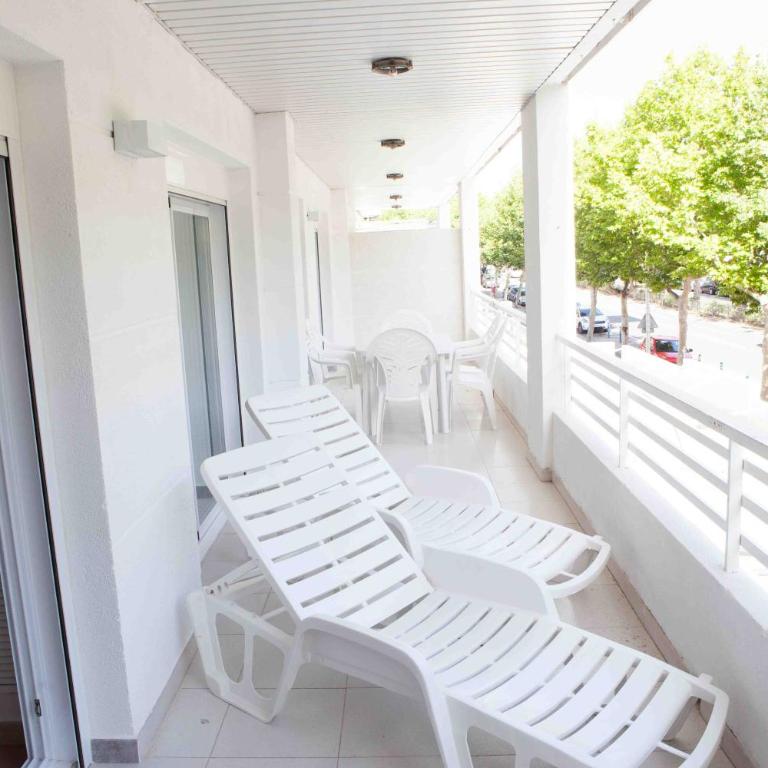 COSTA DAURADA APARTAMENTS - Royal 106 Luxe - Two-Bedroom Apartment - 2