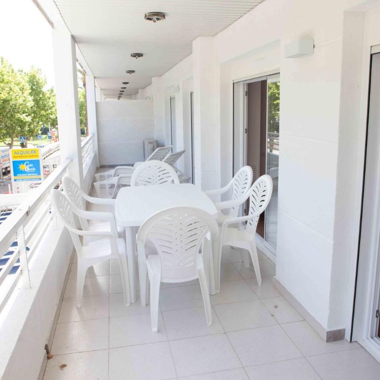 COSTA DAURADA APARTAMENTS - Royal 106 Luxe - Two-Bedroom Apartment - 3
