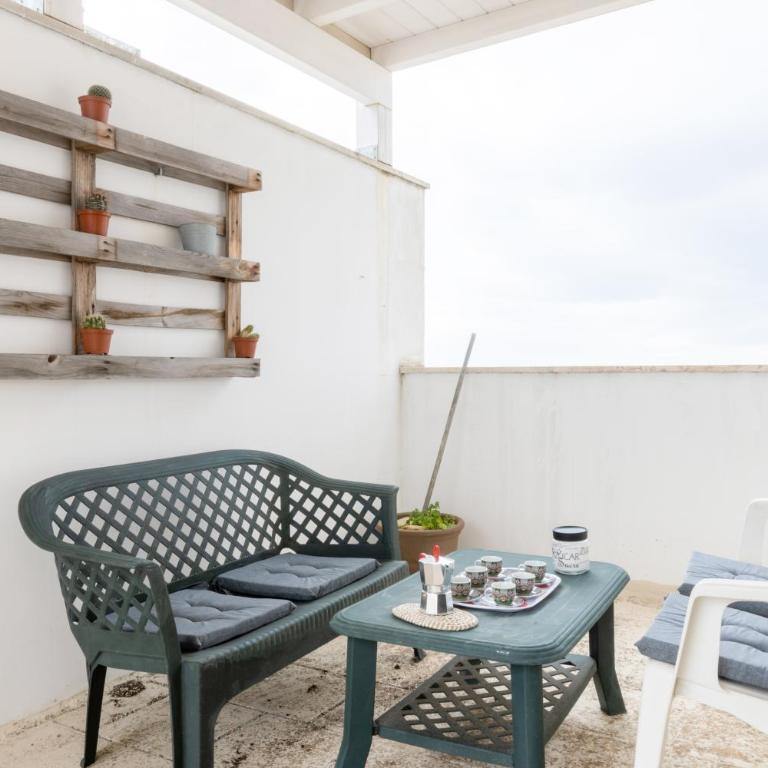 GuestHost - Lecce Colorful Flat with terrace & parking - One-Bedroom Apartment - 2