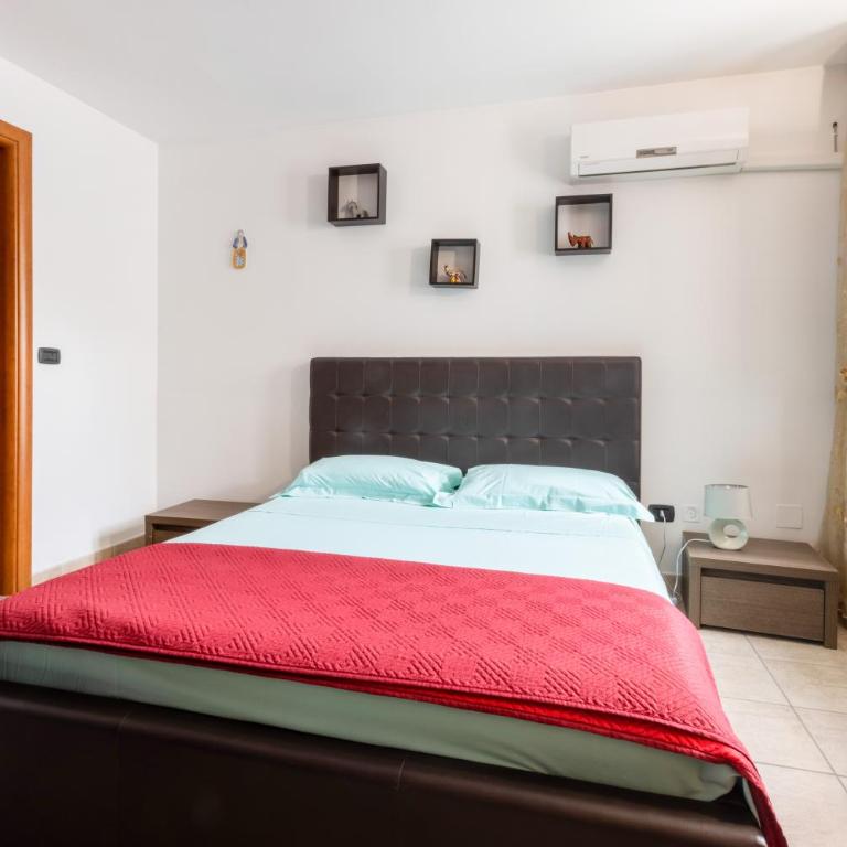 GuestHost - Lecce Colorful Flat with terrace & parking - One-Bedroom Apartment - 14
