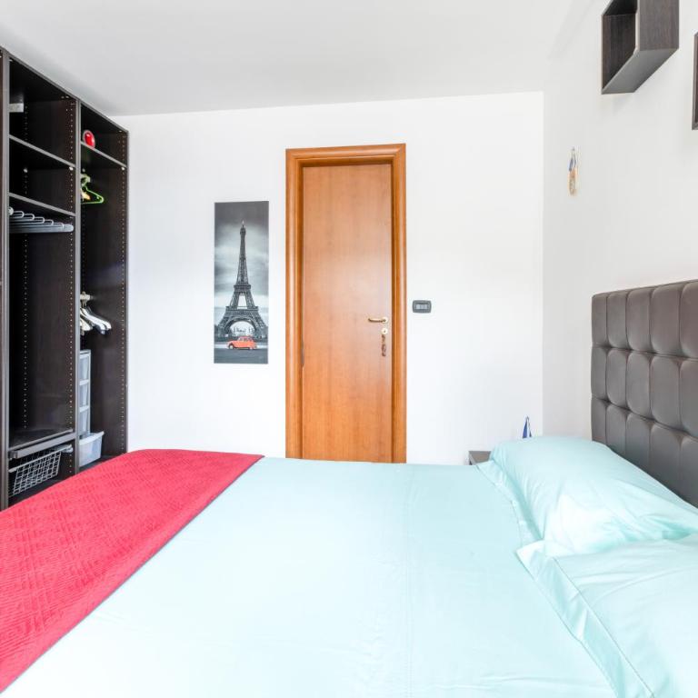 GuestHost - Lecce Colorful Flat with terrace & parking - One-Bedroom Apartment - 17