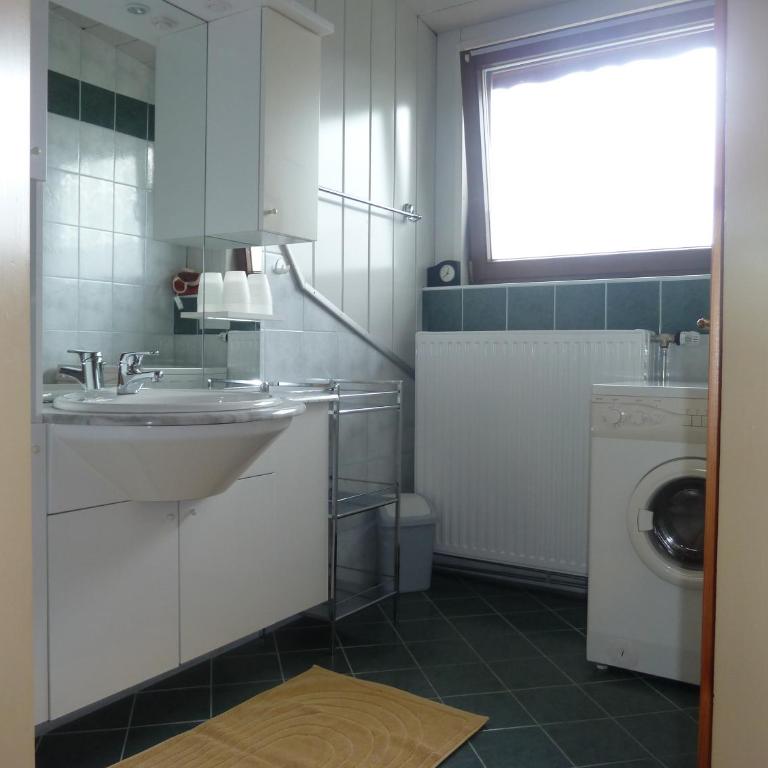 Ferienwohnung Messner-Schauer - Apartment mit 3 Schlafzimmern und Balkon - 36
