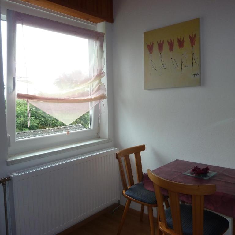 Ferienwohnung Messner-Schauer - Apartment mit 3 Schlafzimmern und Balkon - 75