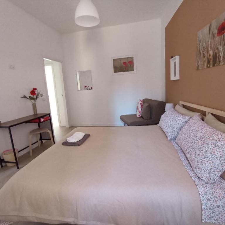 B&B Bel Fiore - Camera Matrimoniale con Bagno Privato - 6
