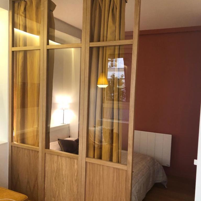 Suite confortable sur le canal Saint-Martin / République - Appartement 1 Chambre - 9
