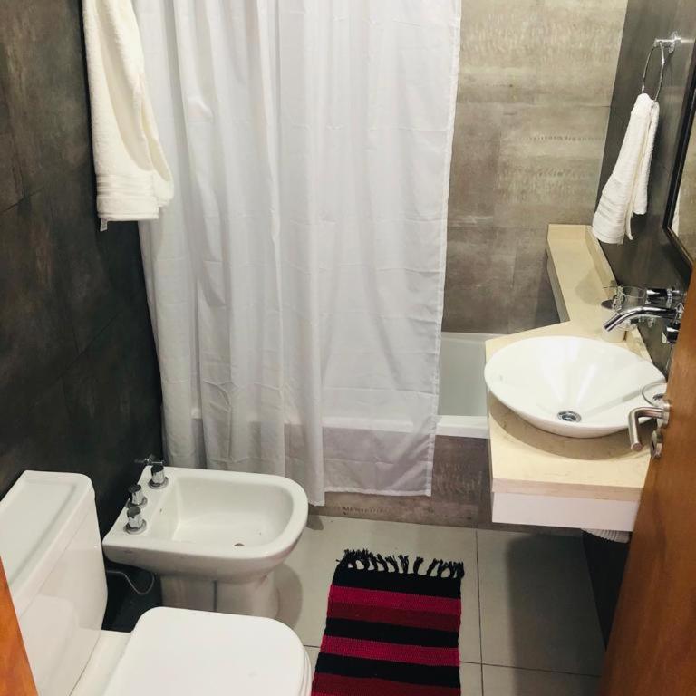 Departamento Hipólito Yrigoyen 335 - Apartamento de 1 dormitorio - 2