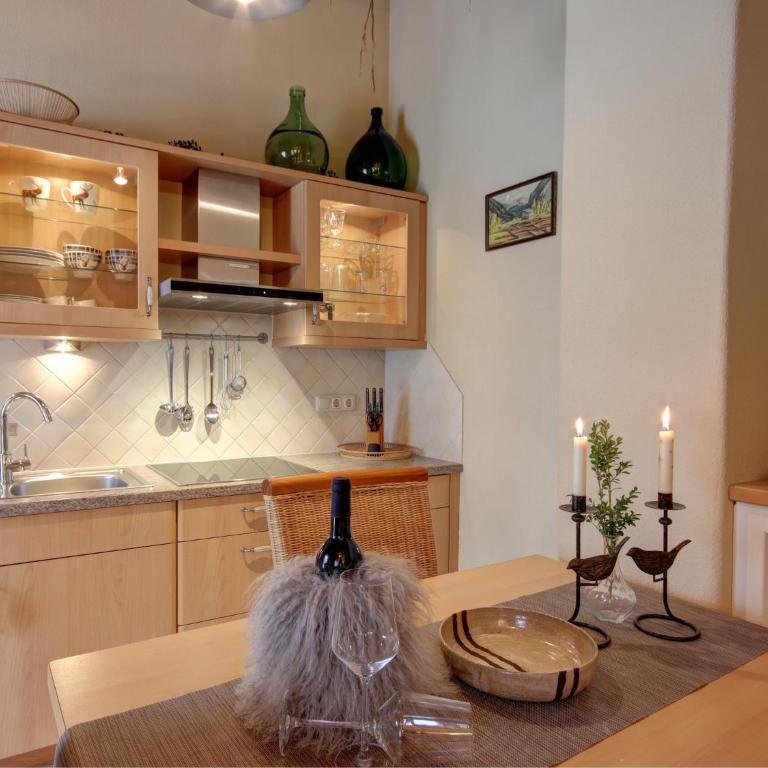 Feriendomizil Stöberl - Chiemgau Karte - Apartment mit 1 Schlafzimmer und Balkon - 6