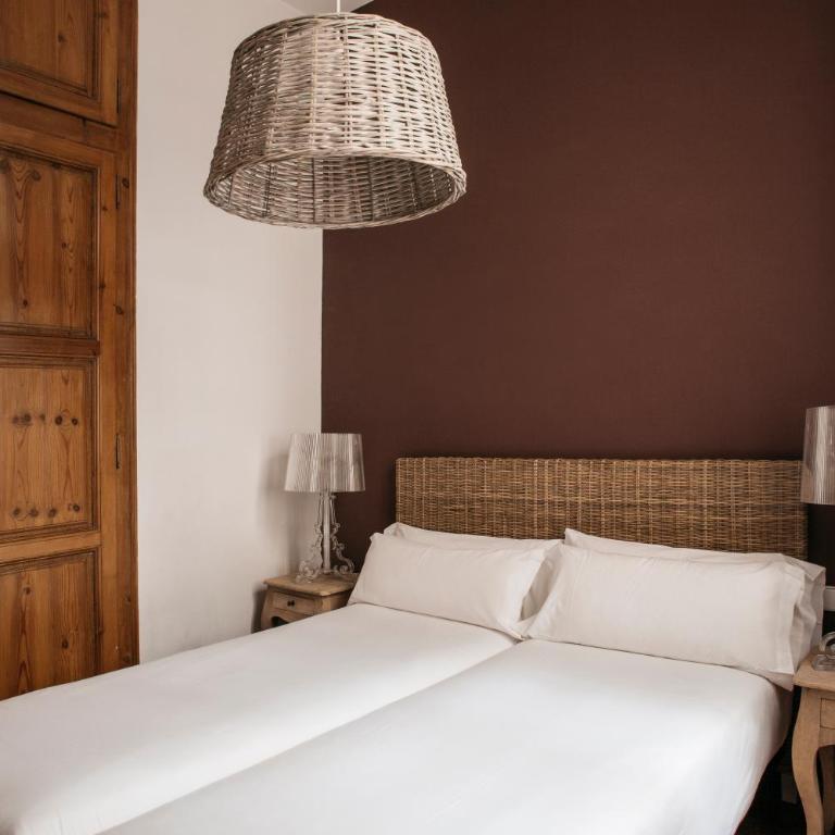 Barcelona Apartment Val - Superior One-Bedroom Apartment - 1