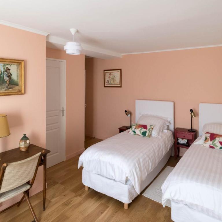 Couette et café Saumur - Chambre Double ou Lits Jumeaux - 5