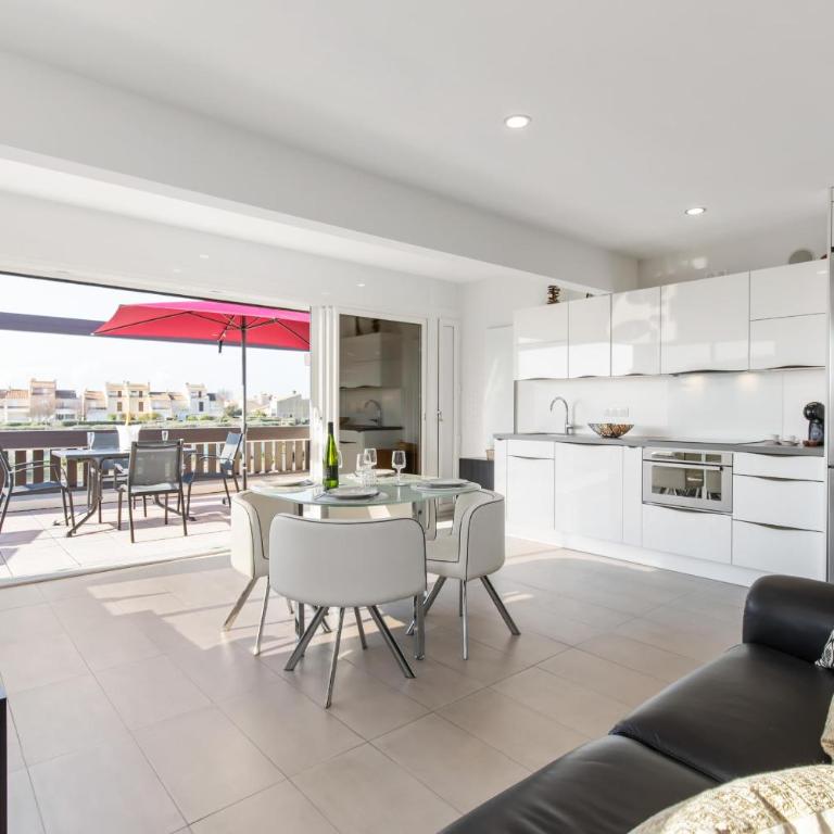 Villa Rocca - vue mer - terrasse - parking - plage - Village Naturiste - Apartment mit 1 Schlafzimmer - 7