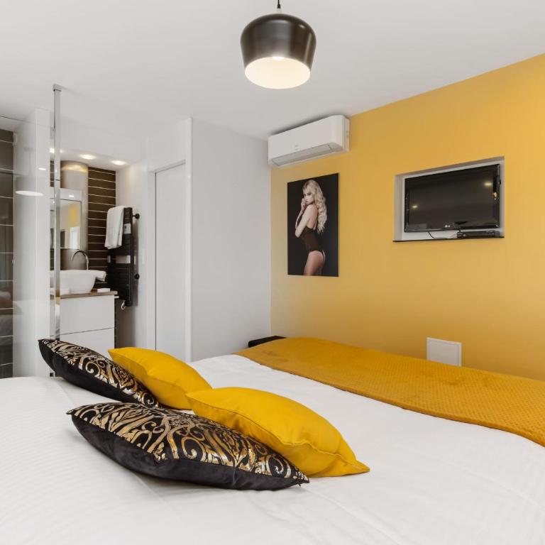 Villa Rocca - vue mer - terrasse - parking - plage - Village Naturiste - Apartment mit 1 Schlafzimmer - 15