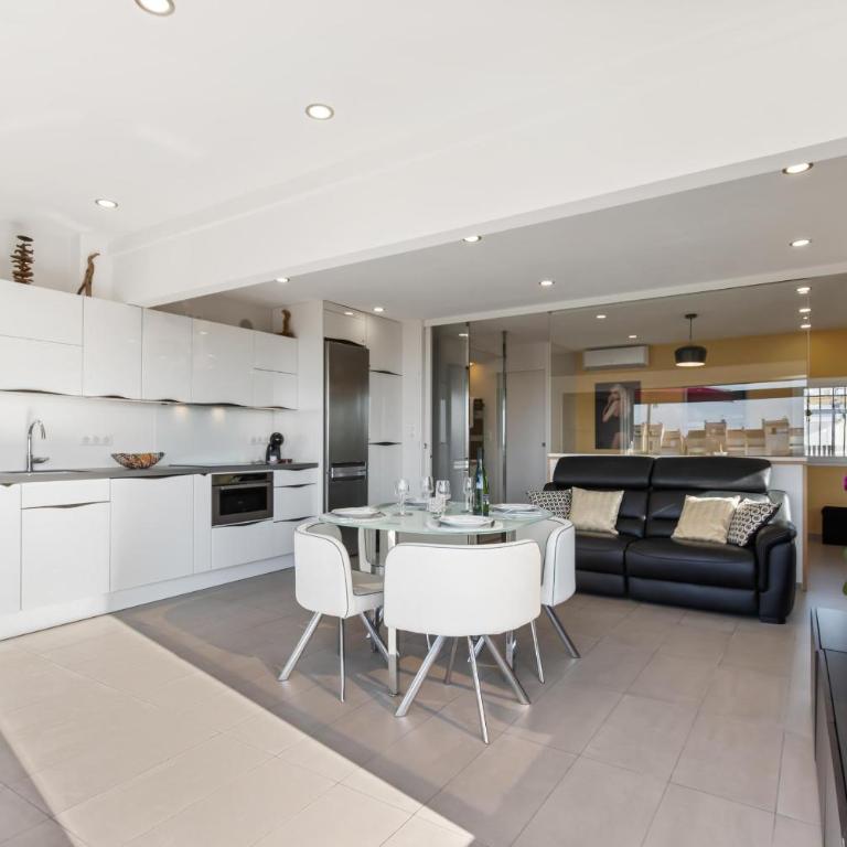 Villa Rocca - vue mer - terrasse - parking - plage - Village Naturiste - Apartment mit 1 Schlafzimmer - 8